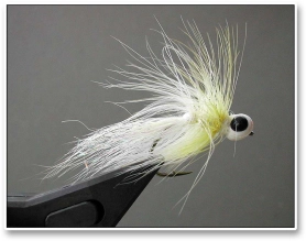 18 Disturbance fly, white/chartreuse 18 Disturbance fly, white/chartreuse